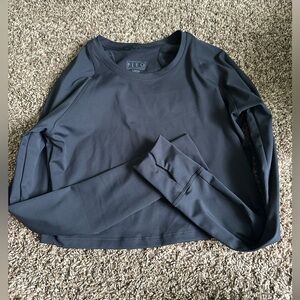 Fleo foundation crop long sleeve